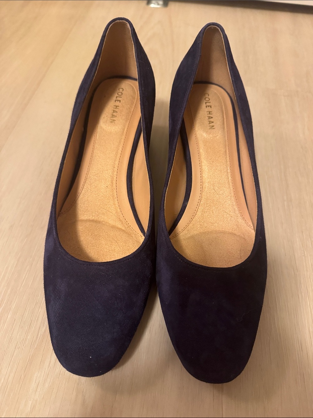 Cole Haan Go-to Shayla Block Heel Pump in Midnight Moon Suede